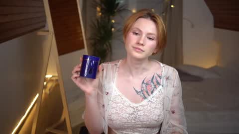 Akaneiro online show from December 12, 4:43 pm