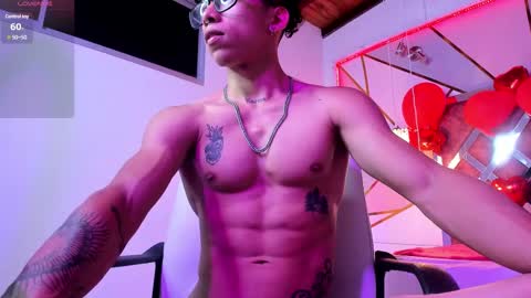 Snapshot of akazaboy chatting on February 12, 7:34 am akazaboy online show from February 12, 7:34 am