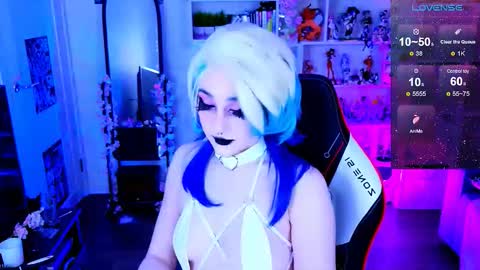 Aki online show from February 22, 1:53 am