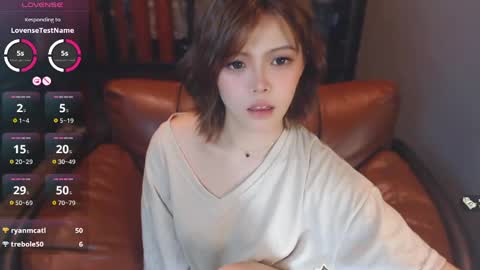 Aki  online show from May 31, 10:47 am