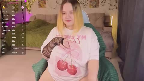 Aki online show from November 3, 11:00 am