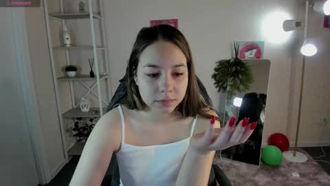 Al1ice online show from December 22, 1:12 am