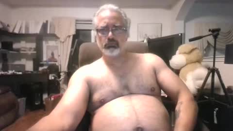 aladdin31673 online show from January 9, 1:33 am