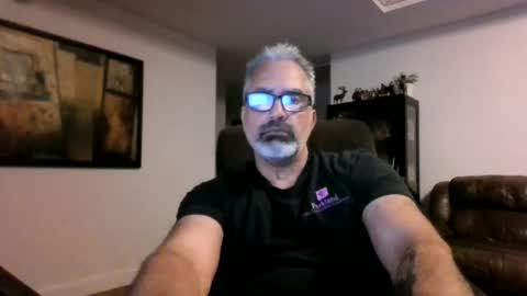 aladdin31673 online show from June 6, 1:55 am