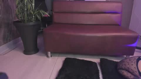 ALAHIA online show from November 29, 7:32 pm