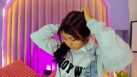  Alaia  online show from November 6, 11:46 am