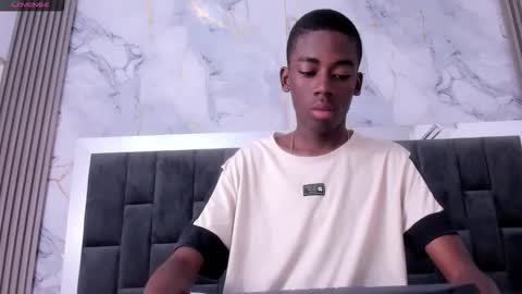 alan_blacke online show from November 26, 1:19 pm