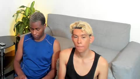 Alan and Criss - WE JUST FRIENDS WITH BENEFITS BOTH VERS online show from December 24, 2:43 am