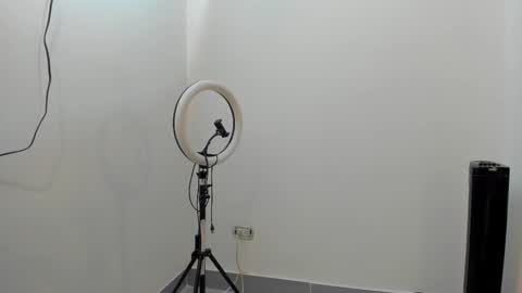 ALANA COX online show from September 29, 11:26 pm