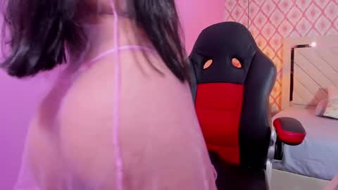 Snapshot of alana_watsonn chatting on September 29, 12:37 pm  ALANA online show from September 29, 12:37 pm