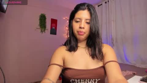 alanamurphy online show from February 20, 2:00 am