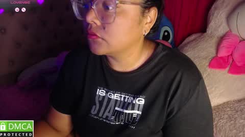 lanna online show from October 30, 11:05 pm