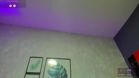 Alanna  online show from October 27, 3:06 am