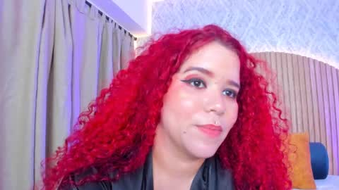 Snapshot of alanna_hank chatting on February 20, 4:07 am Alanna  online show from February 20, 4:07 am