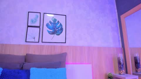 Alanna  online show from February 25, 3:21 am