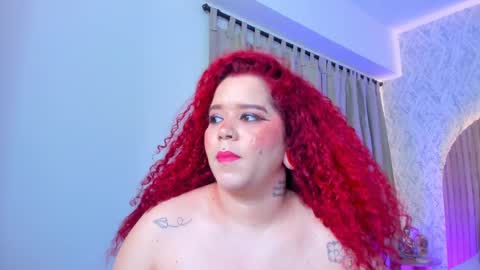 Snapshot of alanna_hank chatting on February 11, 12:28 am Alanna  online show from February 11, 12:28 am