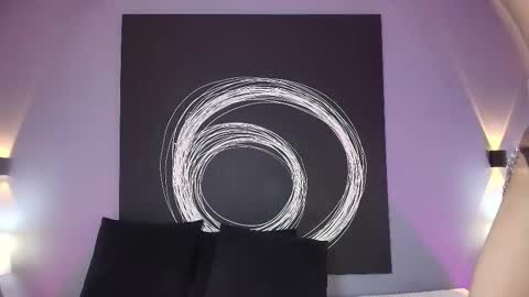 Alanna online show from December 19, 1:50 pm