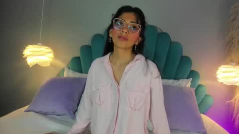 Alassia Hocthner online show from October 27, 11:32 am