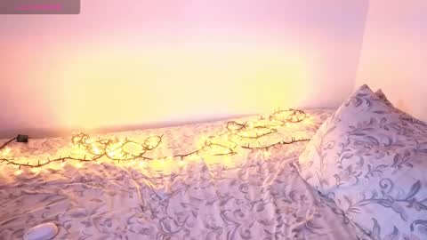 alba_toro535670 online show from February 24, 12:30 pm