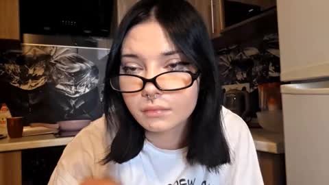 alberthamazierski online show from January 6, 7:12 am