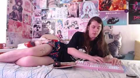 Snapshot of albertpainhate chatting on September 29, 12:48 pm Albert You can ------------ support me at  online show from September 29, 12:48 pm