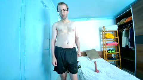 albertpassive online show from June 16, 3:38 pm