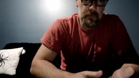 Snapshot of alcura_x chatting on January 29, 1:05 am Alex online show from January 29, 1:05 am