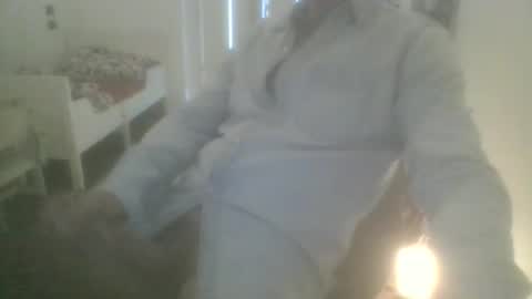 Snapshot of alebougnac2 chatting on October 9, 8:53 am alebougnac2 online show from October 9, 8:53 am