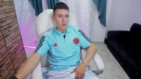 Aleck Boy online show from October 24, 7:36 pm