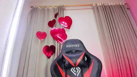 Aleja Hill online show from February 13, 4:49 am