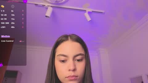 Alejandra online show from March 23, 11:15 am