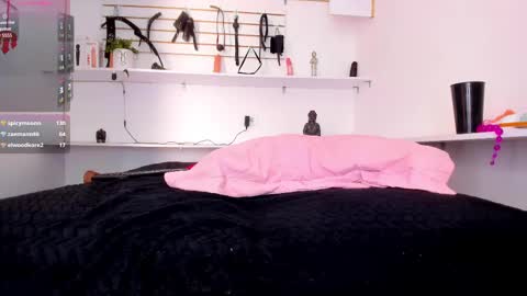 Alejandra online show from March 6, 6:59 pm