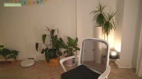 Ale online show from March 31, 12:44 am