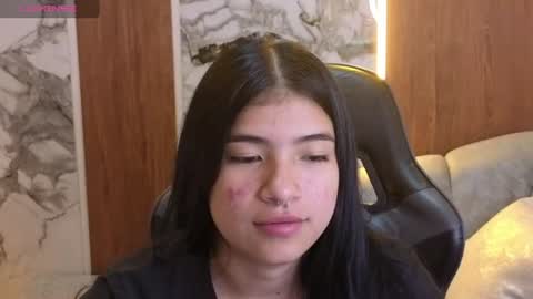 Live 1000pm 600am COLOMBIAN HOUR online show from July 12, 3:32 am