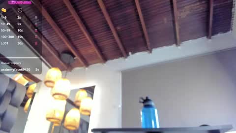 Snapshot of alessa_wells chatting on September 29, 2:05 pm Alessa  online show from September 29, 2:05 pm