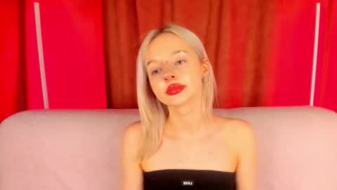 alessakiss online show from March 13, 9:01 am