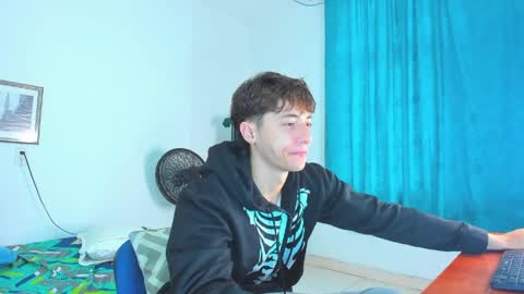 Alessandro Dybala online show from April 11, 12:31 pm