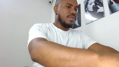 alessandro hamed online show from April 11, 1:59 pm