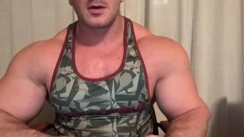 Snapshot of alessandrobuilder chatting on September 26, 7:00 pm Alessandrobuilder online show from September 26, 7:00 pm