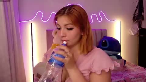 alessia dolce online show from June 17, 3:00 am