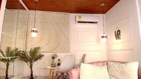 Alejandra  online show from January 14, 12:02 pm