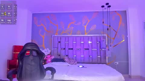 Alessia online show from December 18, 8:59 pm