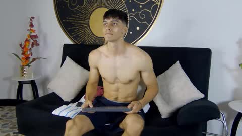 Alessio online show from November 15, 1:46 pm