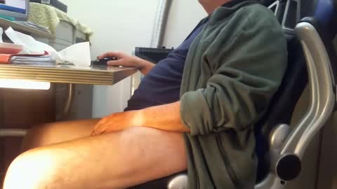 alex47100 online show from January 5, 9:37 am