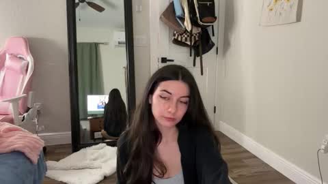 alex  online show from November 15, 2:46 am