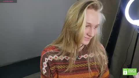 Alex online show from April 19, 11:11 am