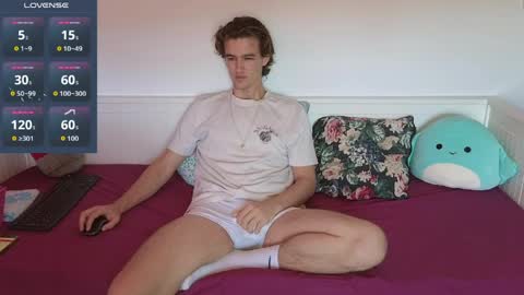 Alex83530 online show from April 4, 8:43 am