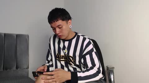 Owen online show from November 11, 2:14 am