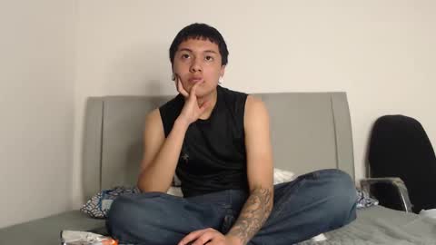 Owen online show from February 14, 3:31 am