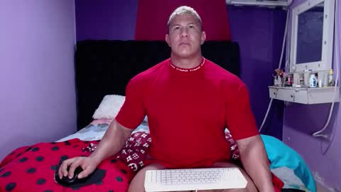 perseuz online show from February 21, 11:30 pm